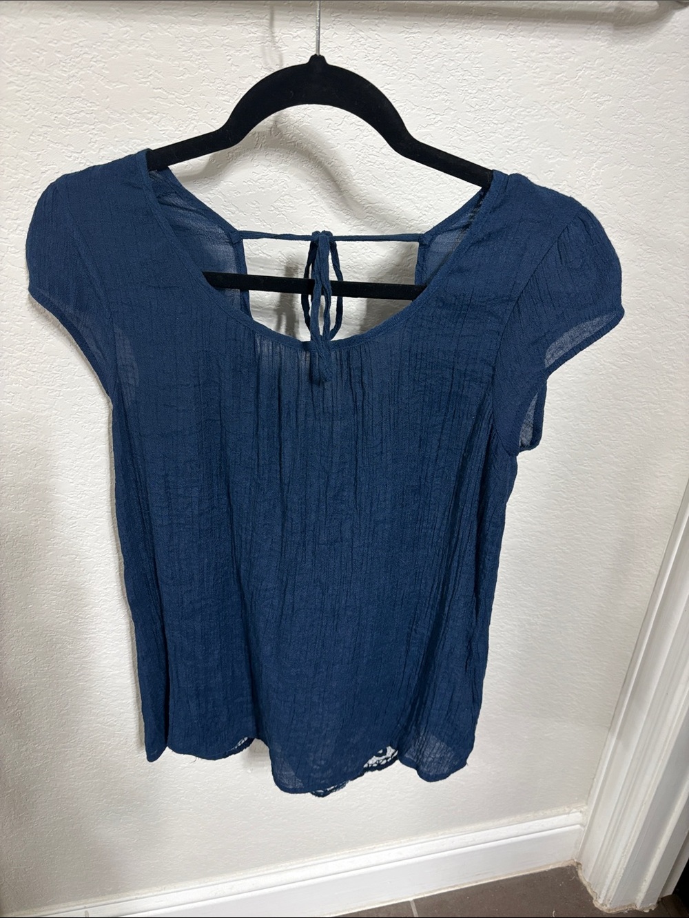 Women’s Navy Tie-Back Cap Sleeve Top